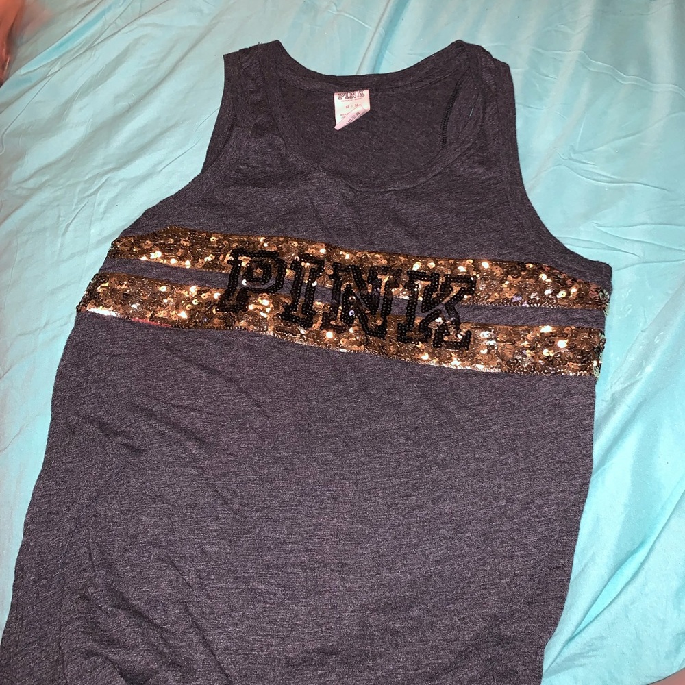 PINK tank top!!